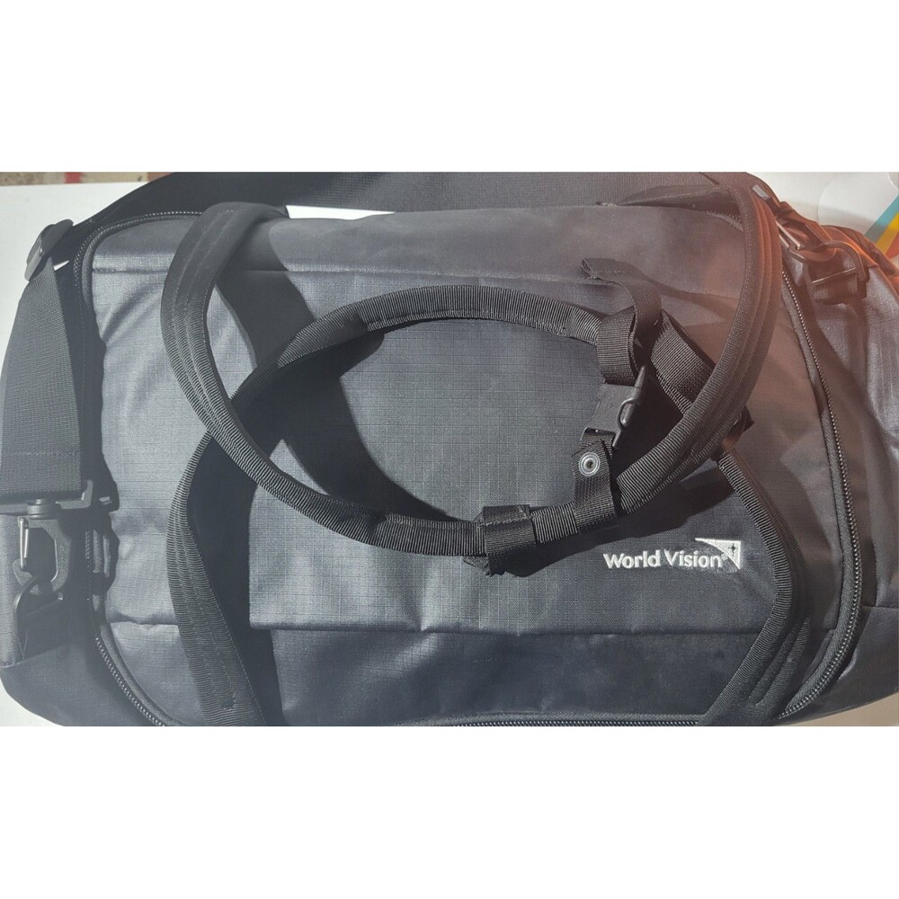 Timbuk2 Quest Travel Gym Duffle Bag Black Logo Embroidery 20x12 - Picture 2 of 7